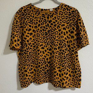 (T144) Arizona Womens 2XL Leopard Print Crop Tee, Dbl Stitch Hem